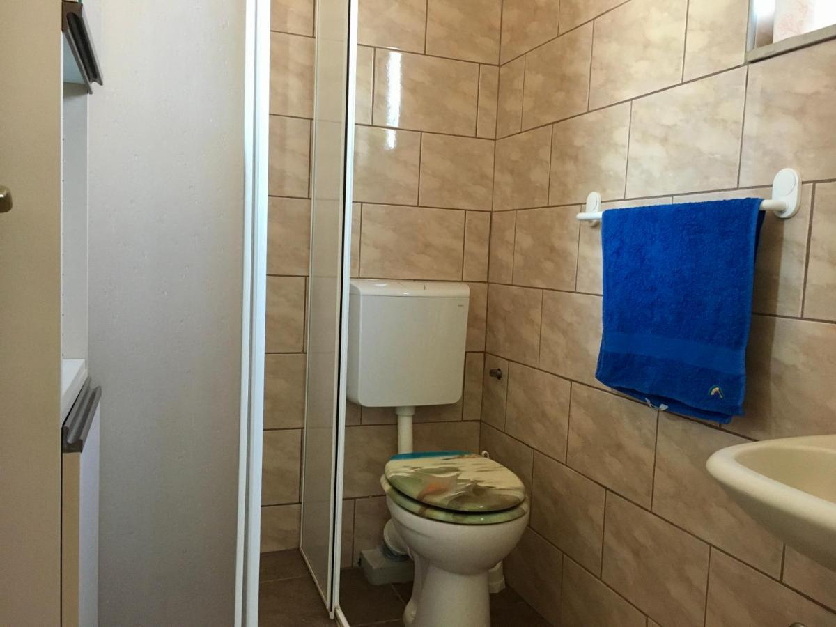Kristo Croatia Hotel Kastela Exterior photo