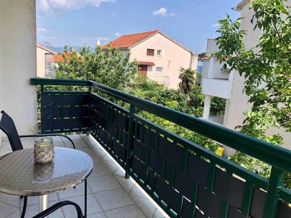 Kristo Croatia Hotel Kastela Exterior photo
